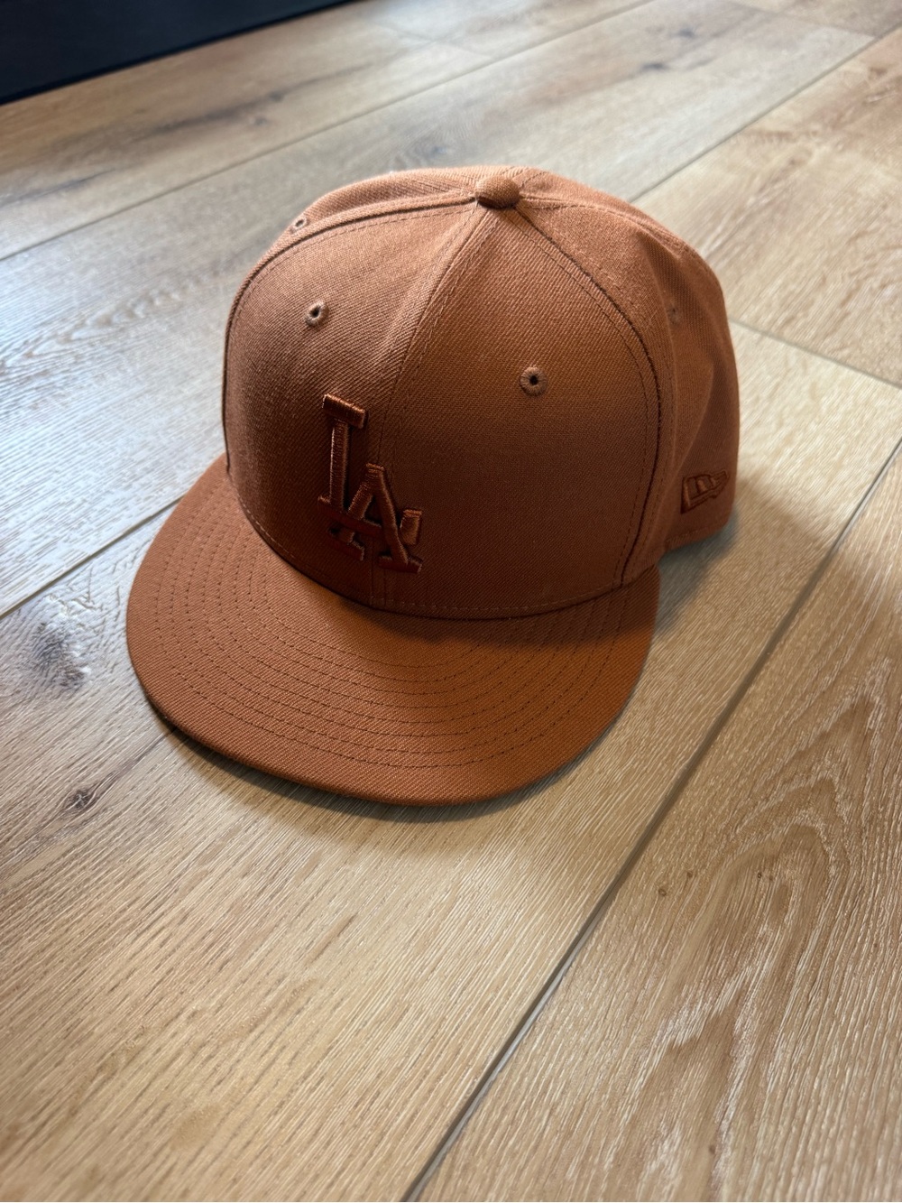 New Era Los Angeles Dodgers LA Brown Fitted Hat 59Fifty size 7.5